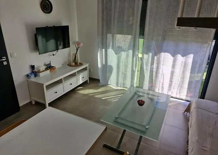 Chez Nadia Montpeyroux (Herault)