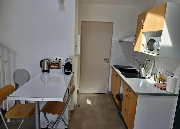 Chez Nadia * Montpeyroux (Herault)